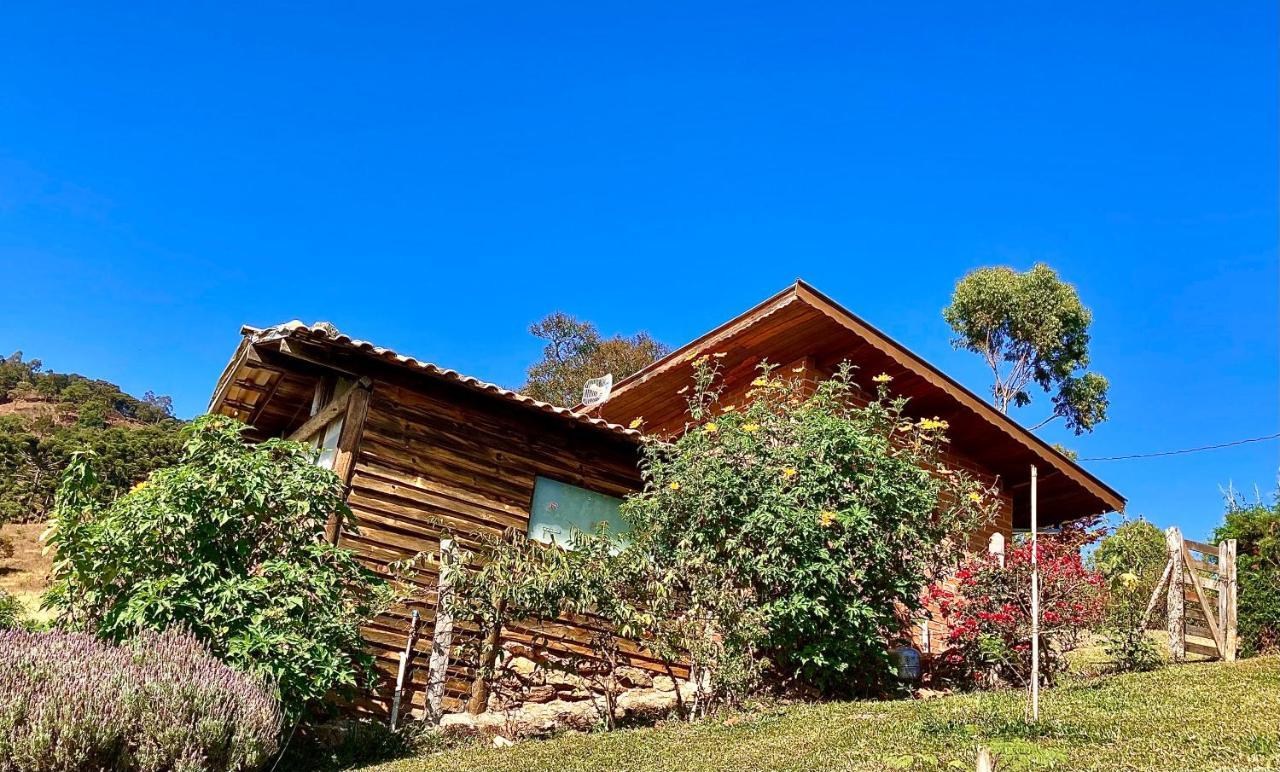 Abrigo De Montanha - Berghuette Villa São Bento do Sapucaí Exterior foto