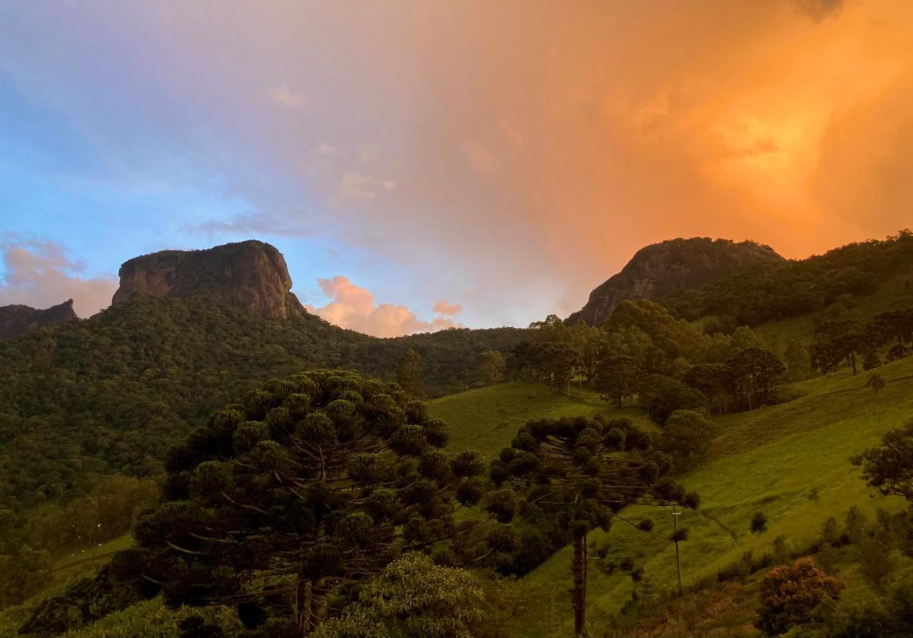 Abrigo De Montanha - Berghuette Villa São Bento do Sapucaí Exterior foto